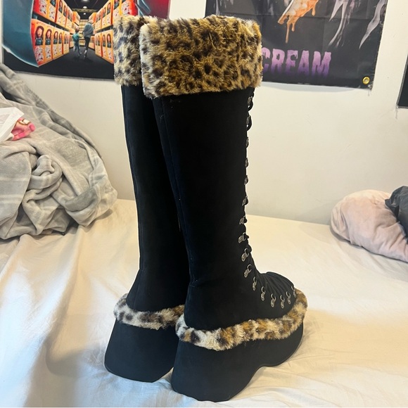 Current Mood x Dolls Kill - FLASH ON LEOPARD BOOTS - Picture 5 of 6